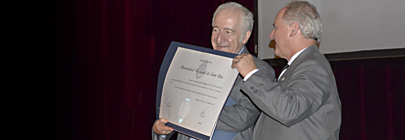La entrega del titulo
